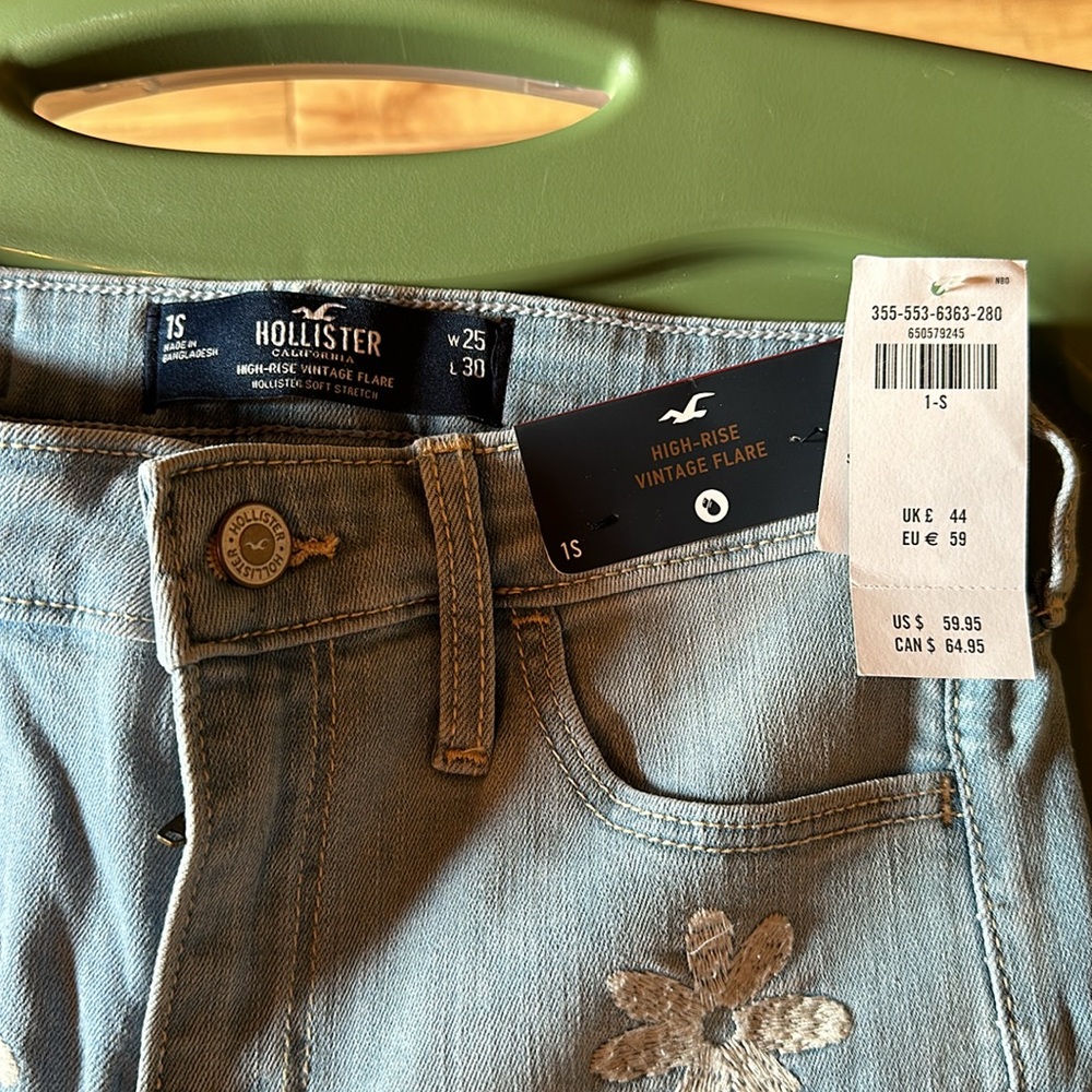 Bell Bottom Jeans - Picture 4 of 4